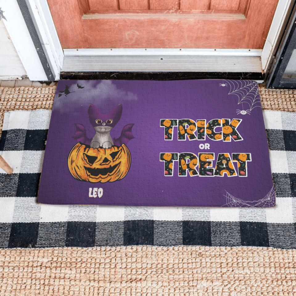 Trick or Treat Cat, Personalized Doormat
